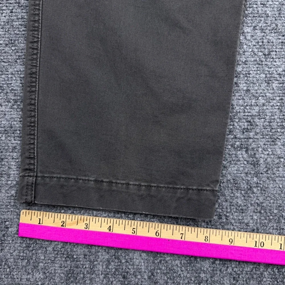 The North Face Pants Men 40x31 Gray Stretch Cotton Chino Hiking Faded Zip Pocket